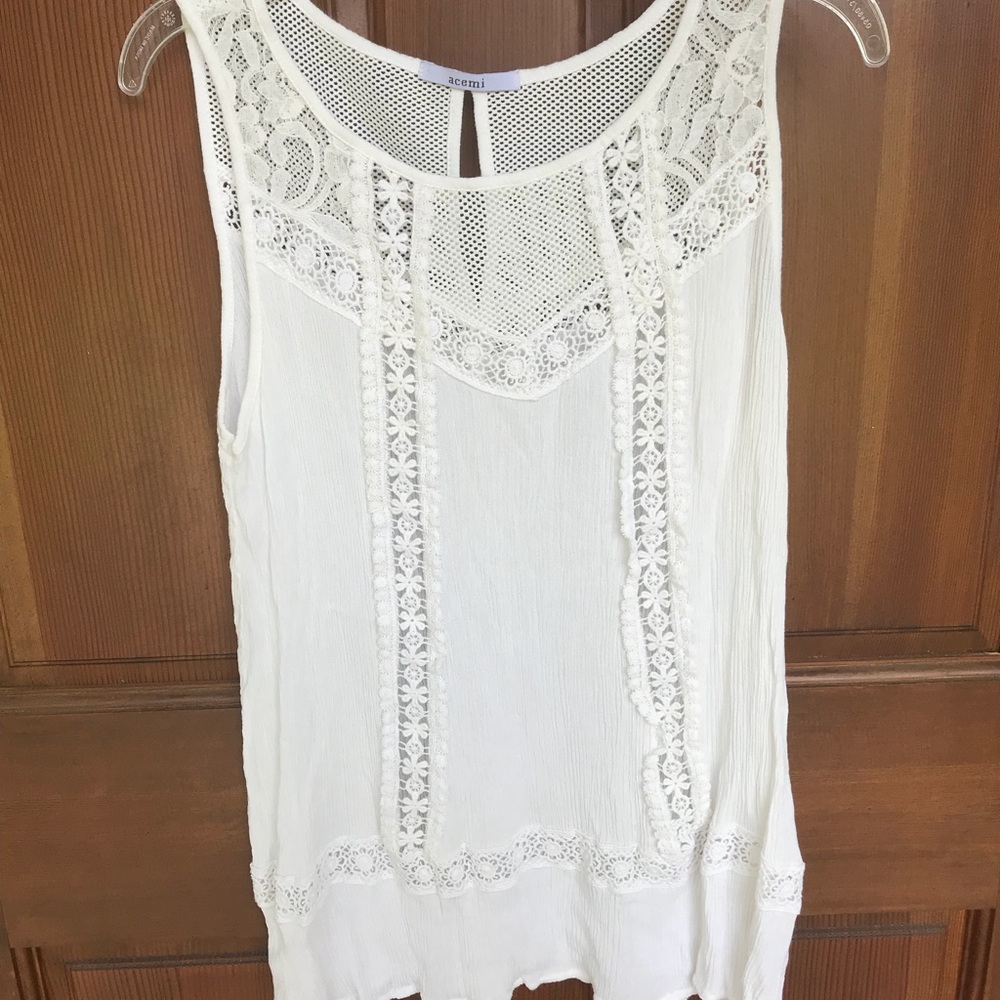 White tank